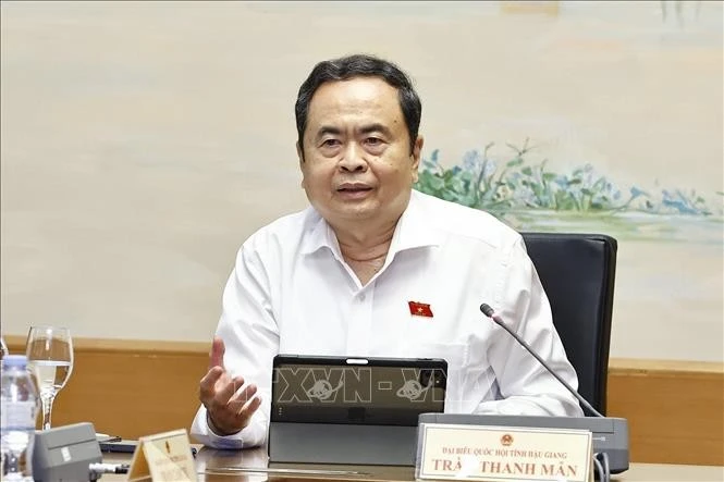 El presidente de la Asamblea Nacional de Vietnam, Tran Thanh Man, habla en el evento. (Fuente: VNA)