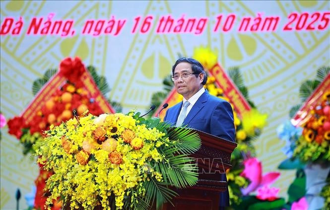 El primer ministro Pham Minh Chinh habla en el evento. (Fuente: VNA)