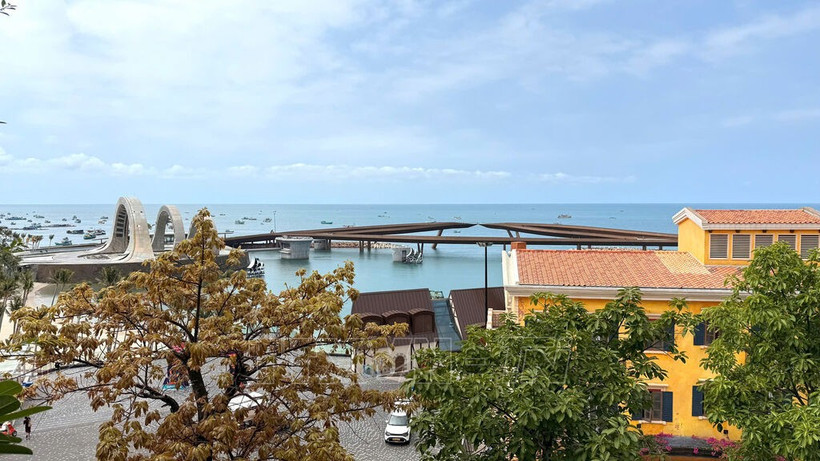 Un rincón del pueblo del atardecer en la isla de Phu Quoc. (Fuente: VNA)