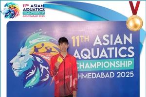 Nadador vietnamita gana presea dorada en Campeonato asiático 