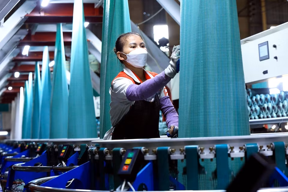 La producción de materias primas para confecciones textiles, cueros y calzado aumenta un 11,1%. (Foto: VNA)