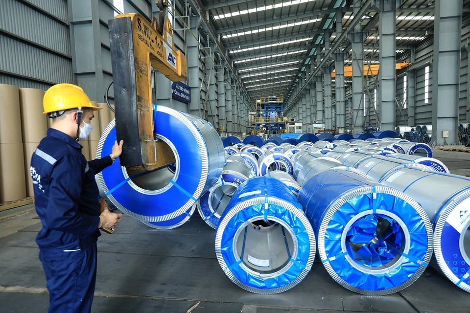Los productos de la empresa de acero Hoa Phat no sólo sirven al mercado nacional, sino que satisfacen a la demanda de los mercados exigentes como la Unión Europea, Canadá, Japón, entre otros (Foto: VNA)