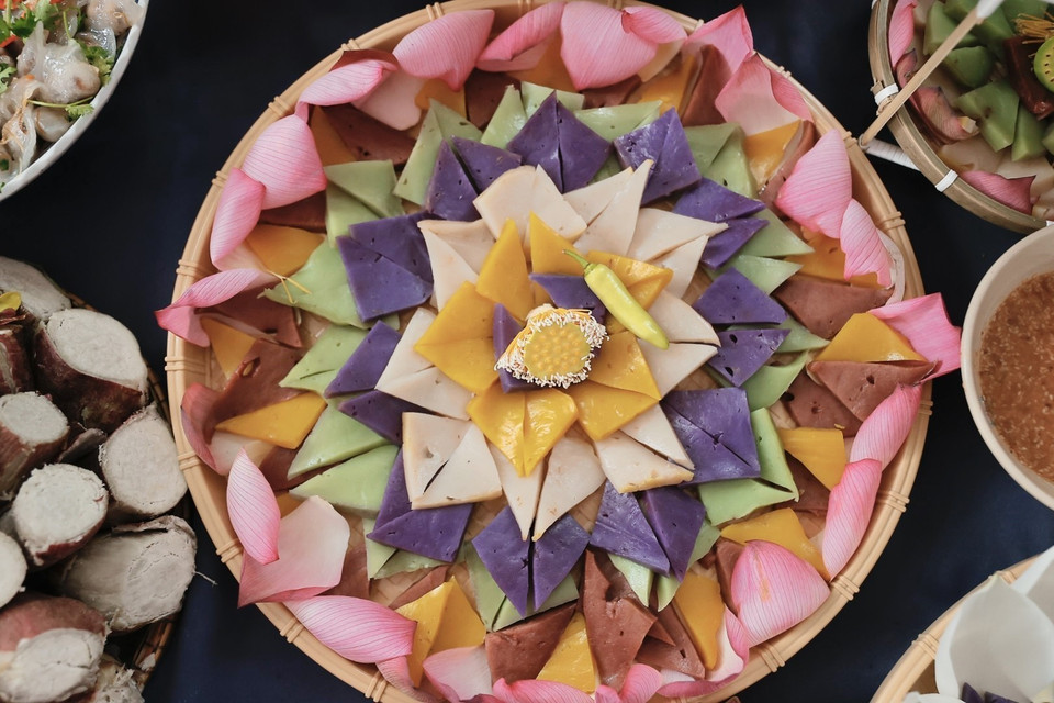 4. Las comidas vegetarianas en el festival son diversas. (Foto: VNA)