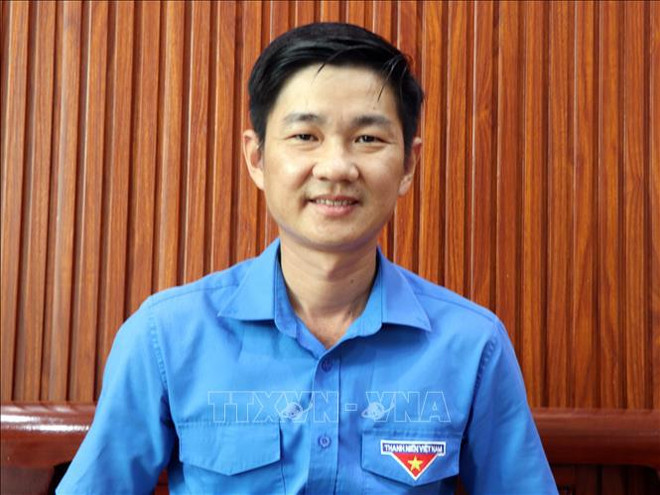 Nguyen Hoang Dao, secretario de la filial de la Unión de Jóvenes Comunistas Ho Chi Minh en Ca Mau. (Foto: VNA) can-bo1-16524.jpg