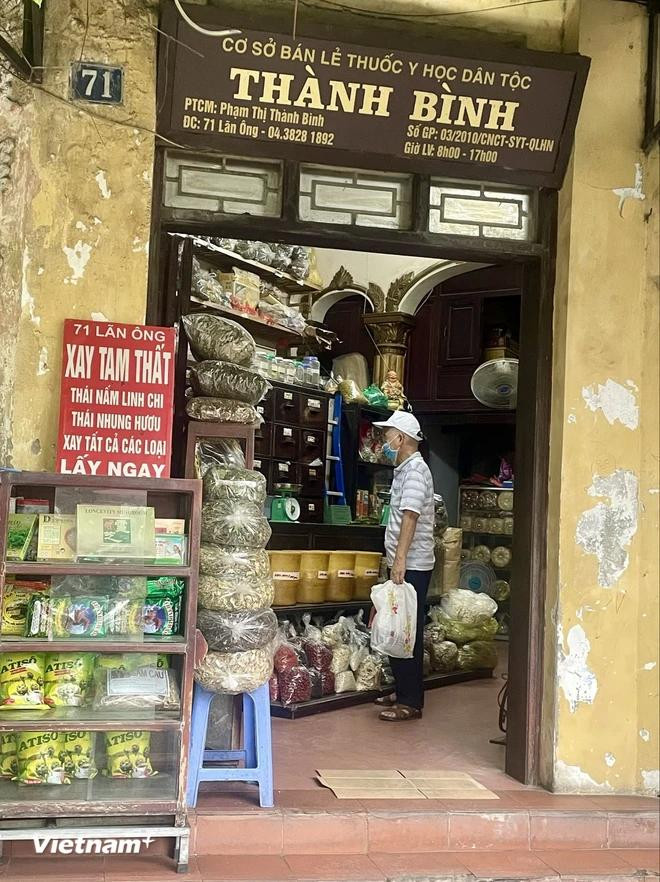 Una tienda en la calle de Lan Ong (Fuente: Vietnamplus) l4.webp