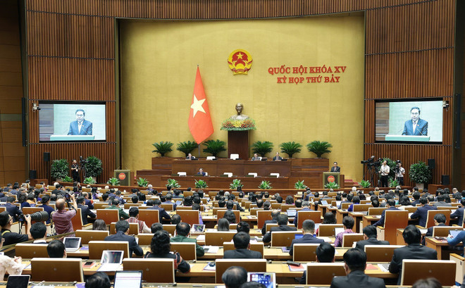 El vicepresidente de la Asamblea Nacional vietnamita Tran Thanh Man habla en la sesión inaugural del séptimo período de sesiones parlamentarias. (Fuente: VNA) vna_potal_khai_mac_ky_hop_thu_7_quoc_hoi_khoa_xv_7385189.jpg