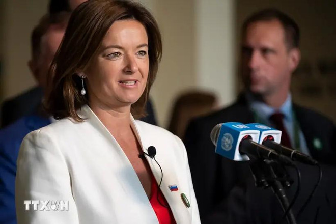La viceprimera ministra y titular de Asuntos Exteriores y Europeos de Eslovenia, Tanja Fajon. (Fuente: Xinhua/VNA) gihrtgyt4.webp