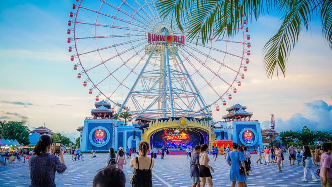 Asia Park podría convertirse en un centro de entretenimiento número uno en Da Nang en este verano. grgrhkj.jpg