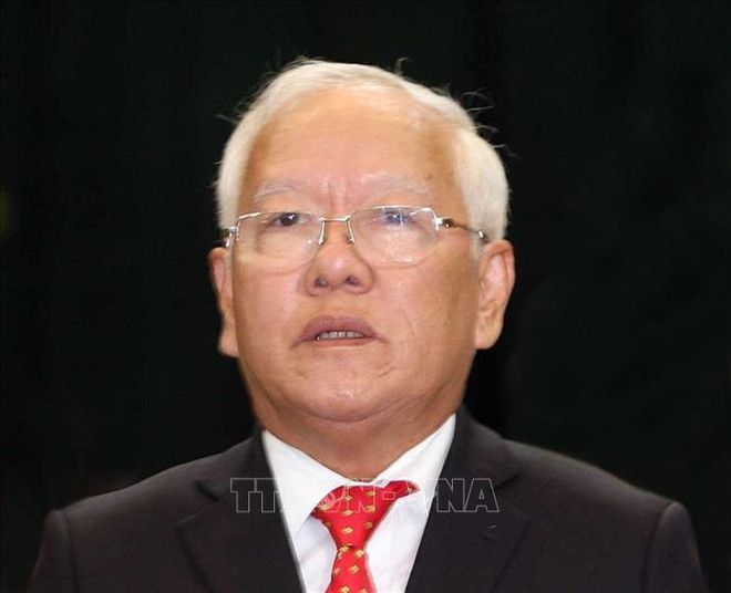 Le Hoang Quan, exmiembro del Comité Central, exsubsecretario de la militancia de Ciudad Ho Chi Minh, exsecretario del Comité de Asuntos Partidistas y expresidente del Comité Popular de esa urbe sureña. (Foto: VNA) uuid=5D0FFC75-21EE-44AF-80C0-F16363210F31&library=1&type=1&mode=1&loc=true&cap=true.jpg