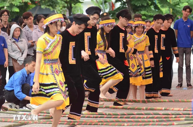 Festival Cultural Juvenil Étnico y Religioso 2023 en Da Nang, Vietnam (Foto: VNA) nhaysap.jpg