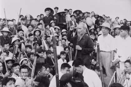 Actualidad: Vietnam y el mundo homenajean a Ho Chi Minh en el 136 aniversario de su natalicio