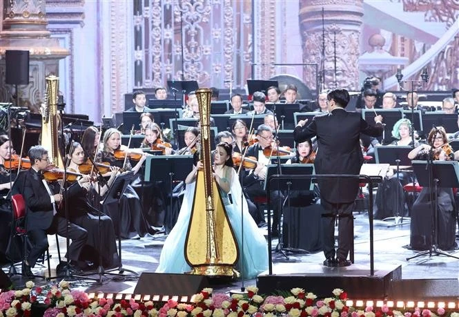 El concierto de amistad entre Vietnam y Kazajistán