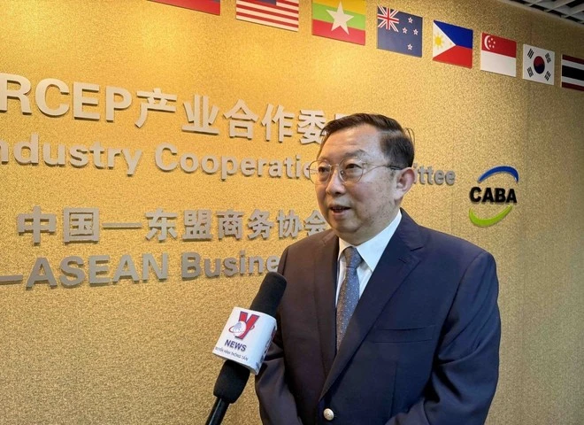 El presidente del Comité de Cooperación Industrial en el marco del Acuerdo de Asociación Económica Integral Regional (RCEP) y director ejecutivo del Consejo Empresarial China-ASEAN, Xu Ningning. (Fuente: VNA)