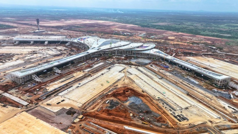 En la obra del Aeropuerto Internacional Long Thanh (Foto: VNA)