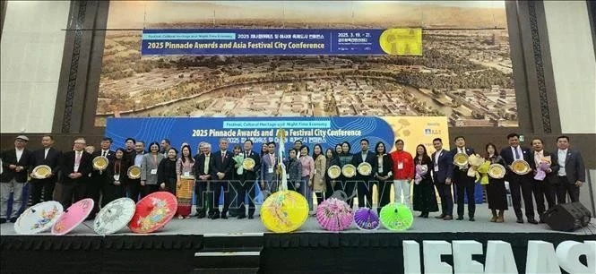 Delegados en la Cumbre Mundial de Festivales 2025 en Gyeongju, Corea del Sur, el 20 de marzo. (Foto: VNA)