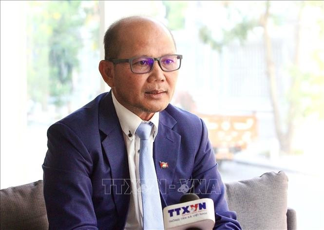 Uch Leang, director en funciones del Departamento de Estudios de Asia, África y Oriente Medio del Instituto de Relaciones Internacionales de Camboya en la Academia Real del país. (Fuente: VNA)