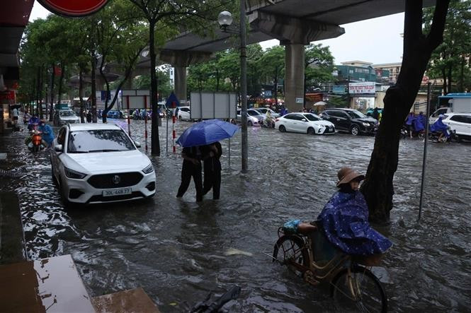 Fuertes lluvias provocan inundaciones en Hanoi. (Foto: VNA)