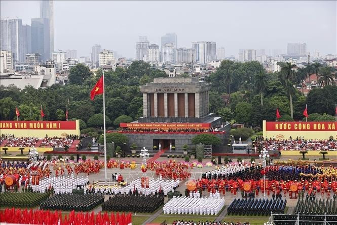 El ensayo final a nivel estatal tiene lugar en una plaza Dinh, Hanoi, el 30 de agosto por la mañana. (Foto: VNA)