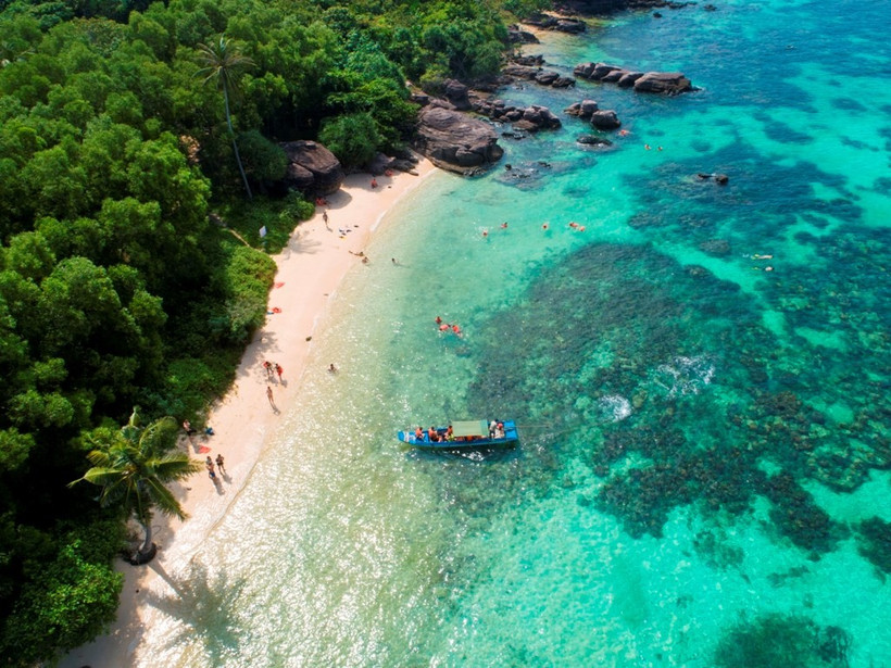 Phu Quoc es una opción popular entre muchos turistas. (Foto: VNA)
