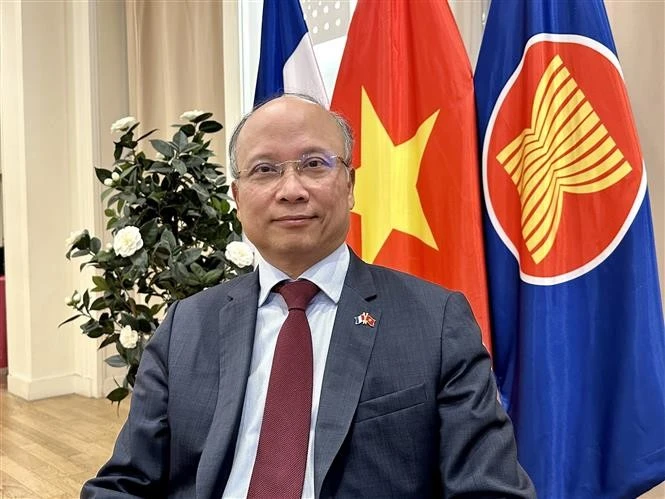 El embajador vietnamita en Francia, Dinh Toan Thang (Fuente: VNA)
