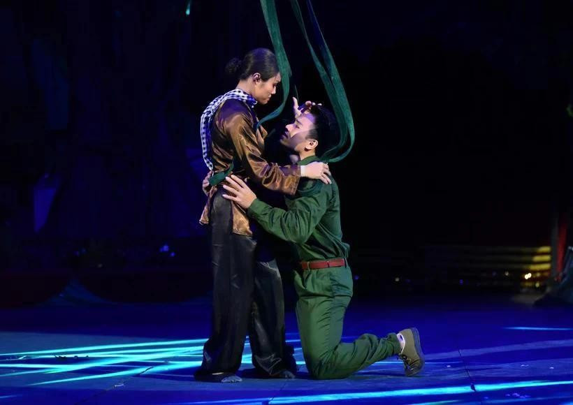 La Federación de Circo de Vietnam presentará un conmovedor programa artístico en honor al 50.º aniversario de la reunificación nacional. (Foto: VNA)