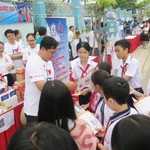 Unidos para poner fin a la epidemia del SIDA 