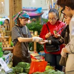 Feria de Primavera 2026 abre oportunidades para empresas privadas y hogares comerciales (Foto: VNA)