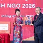 Líder partidista destaca papel de la VNA como arteria informativa fiable del país 