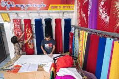 Ao dai de Trach Xa celebra el legado cultural de un pueblo artesanal con más de un siglo de tradición