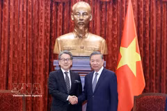 El secretario general del Partido Comunista de Vietnam y presidente de la República, To Lam, recibió hoy en esta capital al presidente del Banco de Japón para la Cooperación Internacional de (JBIC), Maeda Tadashi. (Fuente: VNA)
