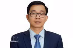 Nguyen Thanh Liem, presidente de la Asociación de Vietnamitas en la provincia de Chungnam y vicepresidente de la Asociación de Vietnamitas en Corea del Sur, aporta numerosas propuestas para hacer realidad la Resolución 23. Foto: VNA.