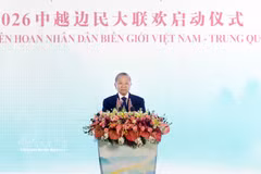 El secretario general del Partido Comunista de Vietnam y presidente del Estado, To Lam, pronuncia un discurso en la ceremonia de apertura del Festival Popular Fronterizo Vietnam–China. (Foto: VNA)