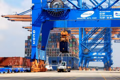 El puerto de Gemalink cuenta con una de las infraestructuras y equipamientos más modernos de Vietnam y goza de una ubicación estratégica con importantes ventajas operativas dentro del complejo portuario de Cai Mep–Thi Vai. (Foto: VNA)