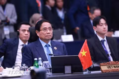 El primer ministro de Vietnam, Pham Minh Chinh, asiste a la Cumbre ASEAN+3. (Foto: VNA)