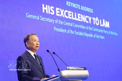 El secretario general del Comité Central del Partido Comunista de Vietnam y presidente del país, To Lam, pronunció un discurso principal en el XXIII Diálogo Shangri-La en Singapur el 29 de mayo. (Foto: VNA)