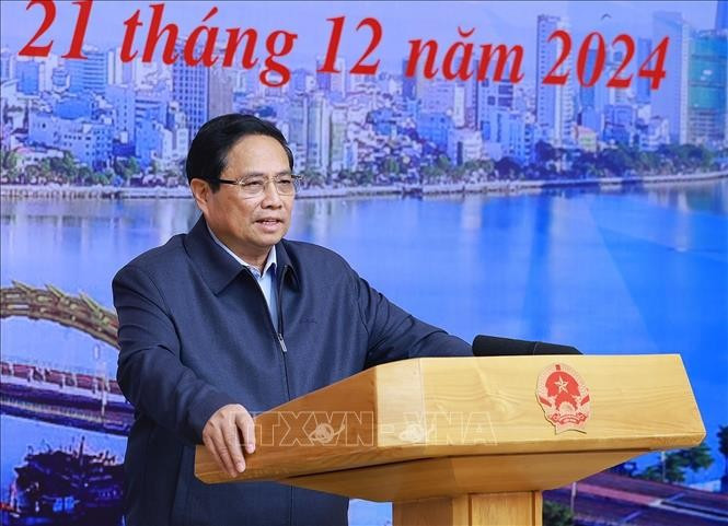 El primer ministro de Vietnam, Pham Minh Chinh, interviene en la cita (Foto: VNA)