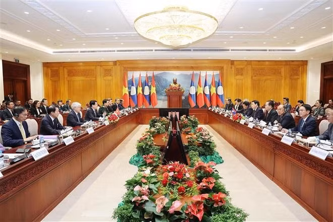vna-potal-chu-tich-nuoc-luong-cuong-hoi-kien-chu-tich-quoc-hoi-lao-7994008.jpg