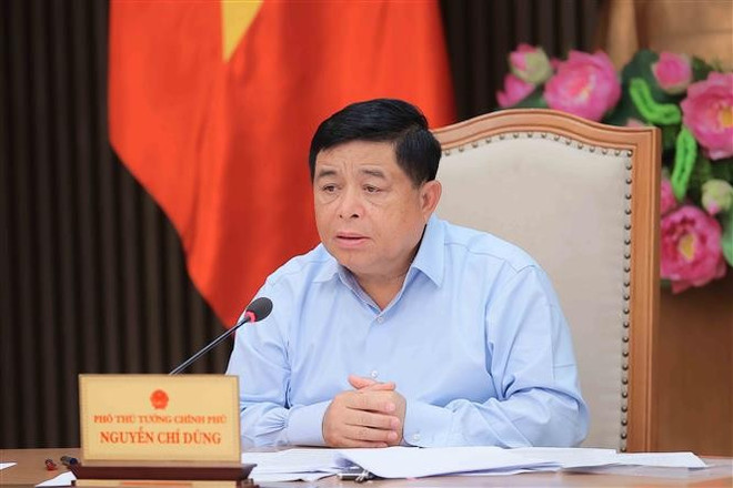 El viceprimer ministro de Vietnam Nguyen Chi Dung (Fuente: VNA) vna-potal-pho-thu-tuong-nguyen-chi-dung-chu-tri-phien-hop-thu-nhat-cua-to-cong-tac-lien-nganh-dieu-phoi-xay-dung-8152858.jpg