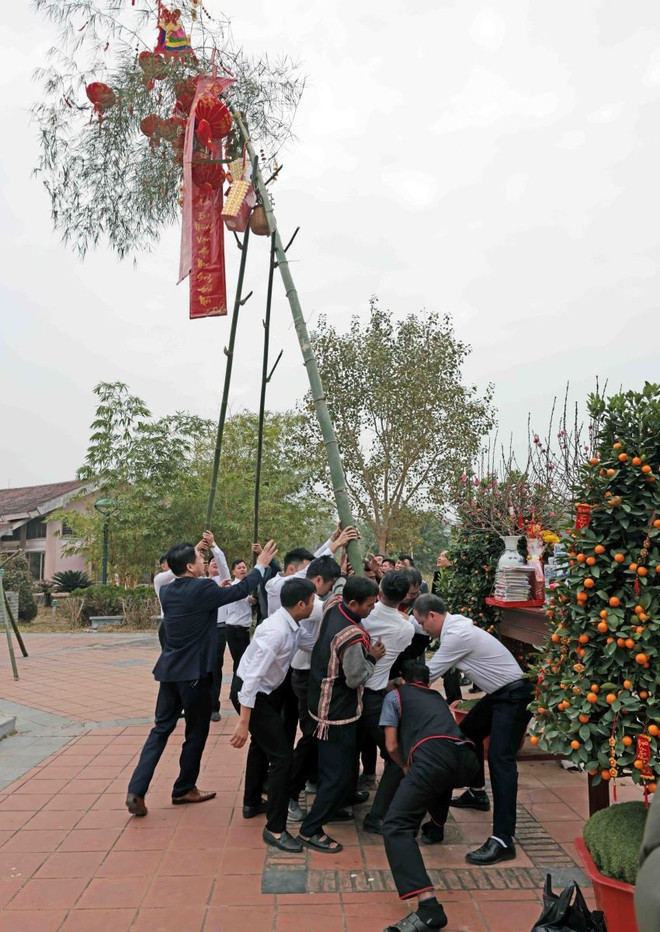 Una actividad del Tet (Fuente: VNA) lang-van-hoa-24012025-01.jpg