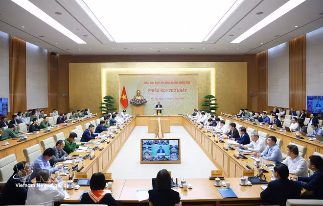 vnanet-potal-thu-tuong-chu-tri-phien-hop-thu-nhat-bcd-an-ninh-mang-quoc-gia-8654415-2.jpg