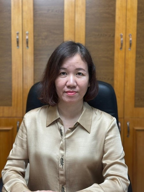 La directora del Departamento del Sistema de Cuentas Nacionales de la ONE, Nguyen Thi Mai Hanh ba-nguyen-thi-mai-hanh-truong-ban-he-thong-tai-khoan-quoc-gia-tong-cuc-thong-ke.jpg