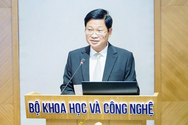 El director del Departamento de Industria de Tecnologías de la Información, Nguyen Khac Lich (Fuente: VietnamPlus) z6975034054026-98f7e809cb9a25f86a20412a6026b576.jpg