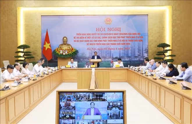 vna-potal-thu-tuong-chu-tri-hoi-nghi-ve-thi-diem-chinh-sach-dac-thu-phat-trien-nha-o-xa-hoi-stand-1.jpg