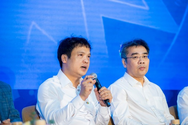 El director ejecutivo de FPT, Nguyen Van Khoa, habla en el evento (Fuente: VNA) ai-alliance-3.jpg