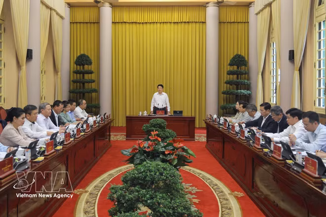 vnanet-potal-chu-tich-nuoc-chu-tri-giao-ban-trien-khai-nhiem-vu-thang-3-cua-van-phong-chu-tich-nuoc-8611032.jpg