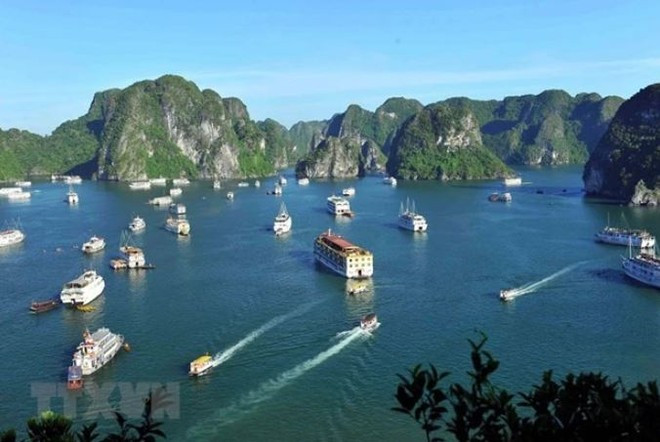 Una parte de Bahía de Ha Long (Fuente: VNA) vinh-ha-long-6692.jpg