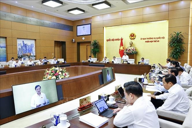 El subtitular de la Asamblea Nacional, Nguyen Khac Dinh, habla en el evento (Fuente: VNA) quoc-hoi.jpg