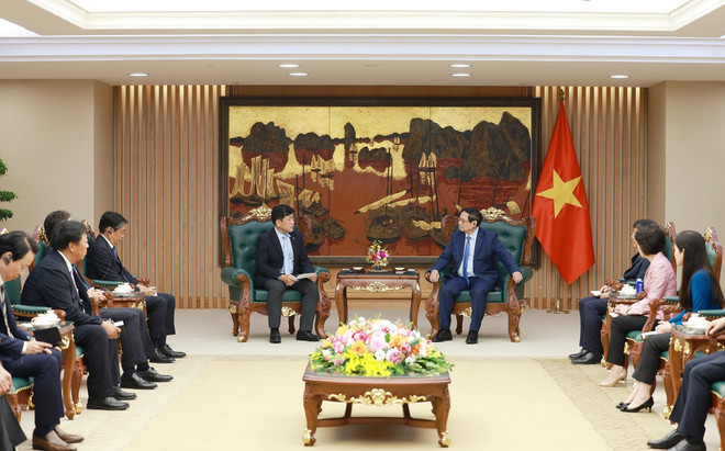 En la cita (Fuente: VNA) vna-potal-thu-tuong-tiep-tgd-dieu-hanh-khoi-phat-trien-do-thi-da-dang-cua-tap-doan-sumitomo-8164697.jpg