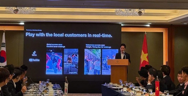 Seminario Vietnam-Corea del Sur sobre cooperación para el desarrollo de la industria cultural. (Fuente: Periódico del Gobierno) toa-dam.jpg