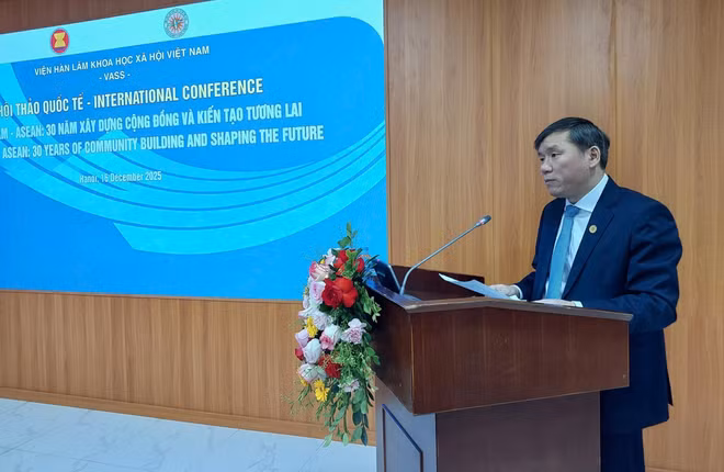 vna-potal-hoi-thao-viet-nam-e28093-asean-30-nam-xay-dung-cong-dong-va-kien-tao-tuong-lai-8474175.jpg
